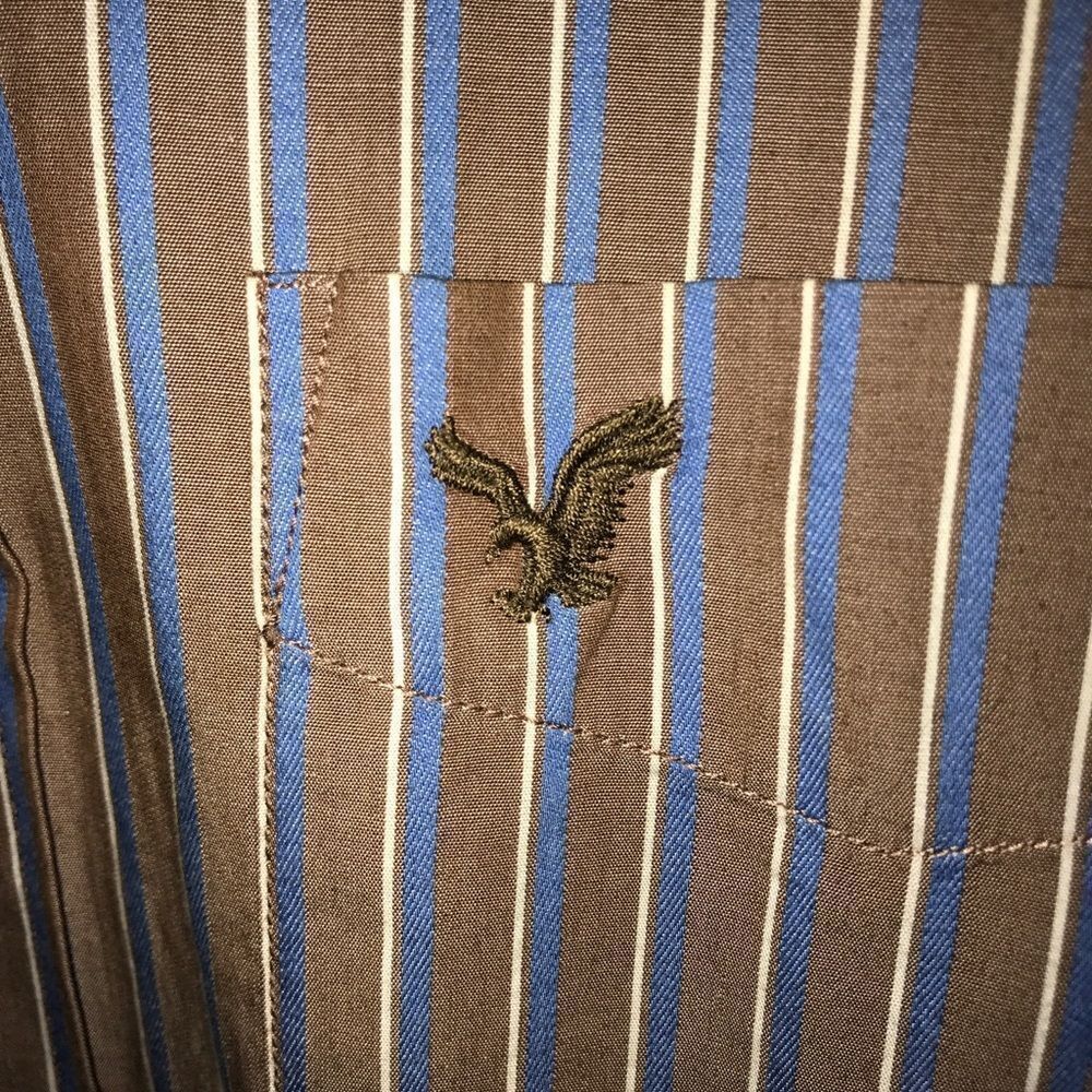 American Eagle Button Up - Picture 2 of 3